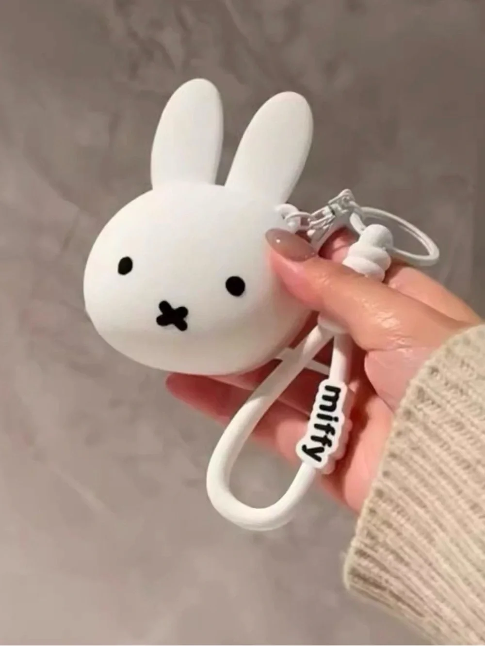 Miffy silicon coin pouch